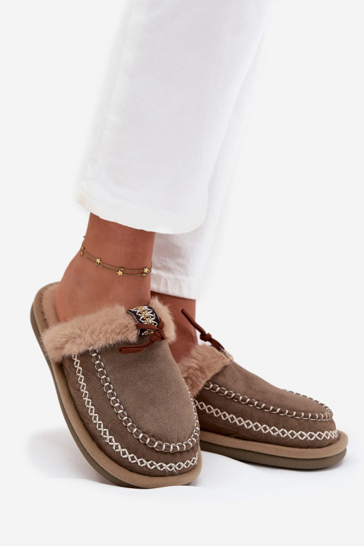 Pantofle  s kožešinou I Haftem zelené Perivelle Pantofle  s kožešinou I Haftem zelené Perivelle