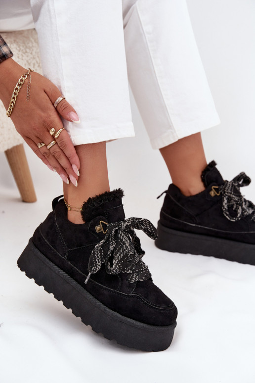 se šněrováním Sněhule  s platformou zateplené s kožešinou uvnitř Černé Tavelle