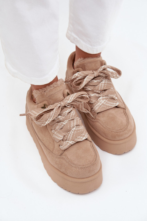 se šněrováním Sněhule  s platformou zateplené s kožešinou uvnitř béžové Tavelle