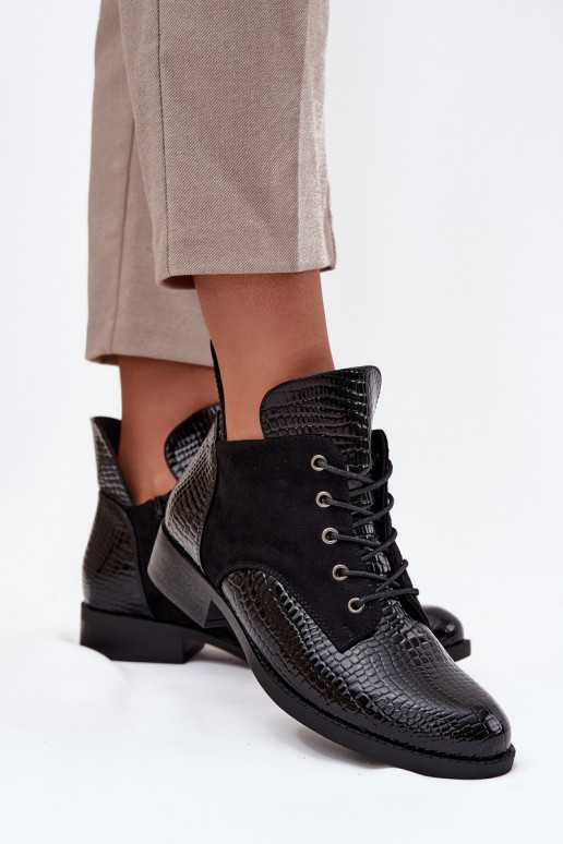 s efektem laku Dámské podpatky  Tłoczeniem zateplené Vinceza 16477 Černé