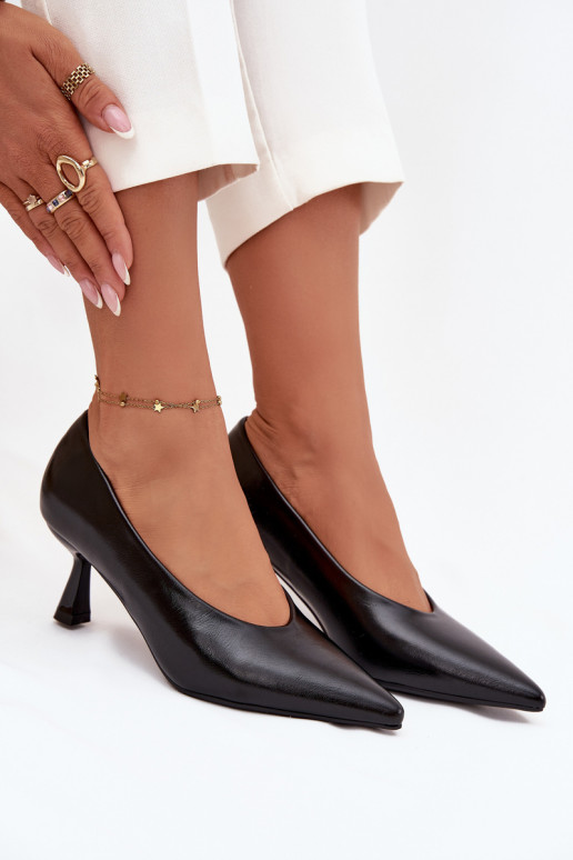 s efektem laku Obuv s tenkými podpatky Černé Gavrielle s efektem laku Obuv s tenkými podpatky Černé Gavrielle