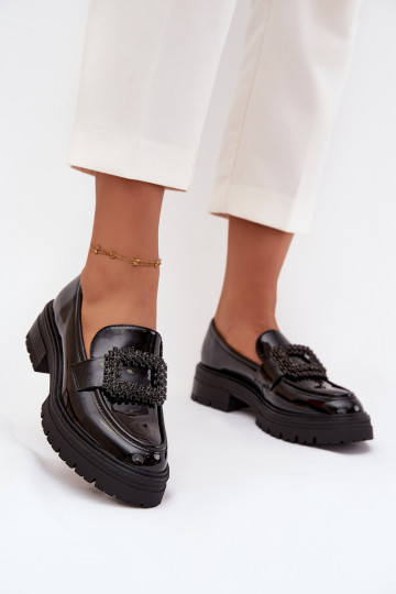 s efektem laku boty Dámské mokasíny zdobené s přezkami Černé Luvianne 2