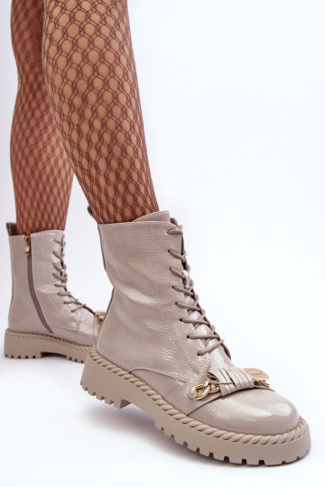 s efektem laku boty  s ornamenty D&A MR870-67 šedá