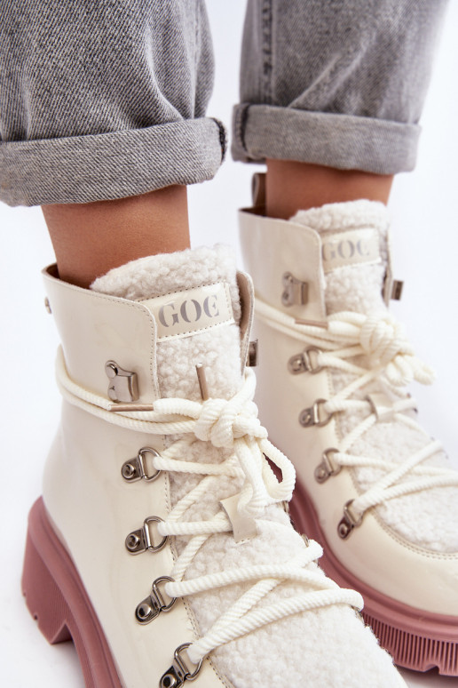 s efektem laku Dřeváky boty  GOE MM2N4083 bílé s efektem laku Dřeváky boty  GOE MM2N4083 bílé