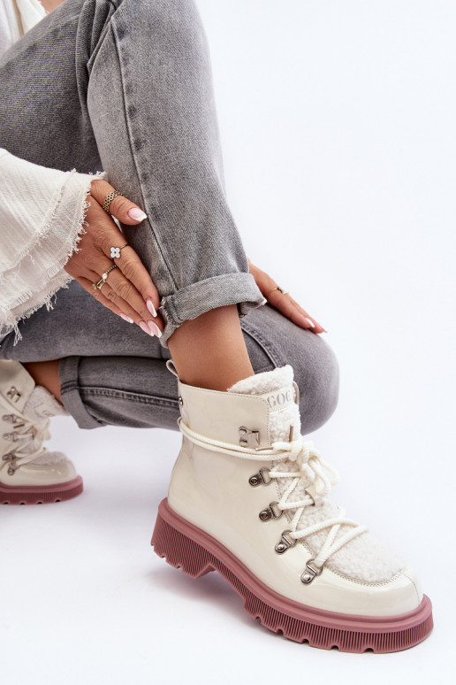 s efektem laku Dřeváky boty  GOE MM2N4083 bílé s efektem laku Dřeváky boty  GOE MM2N4083 bílé