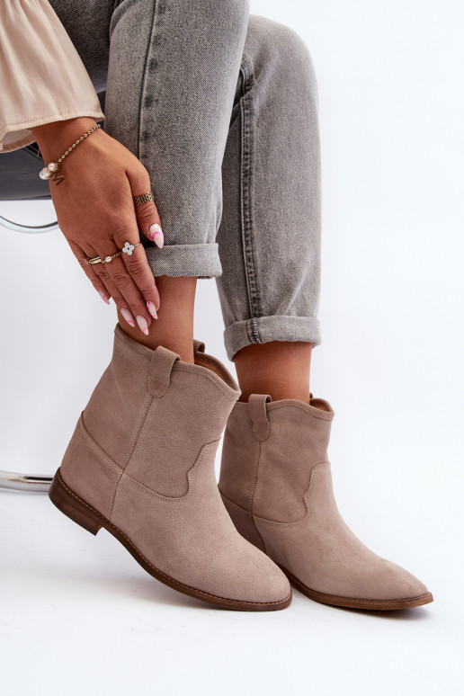 Zazoo 2326 ze semiše Slip-on vzor Dámské podpatky béžové Zazoo 2326 ze semiše Slip-on vzor Dámské podpatky béžové