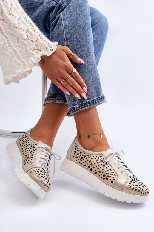 Zazoo 2821  boty  s ažurovými prvky zlaté barvy Zazoo 2821  boty  s ažurovými prvky zlaté barvy