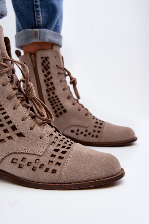 Zazoo 2627 s ažurovými prvky Dřeváky béžové