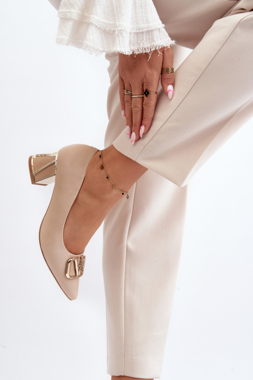 Elegantní styl Obuv s ornamenty Laura Messi 2740 béžové Elegantní styl Obuv s ornamenty Laura Messi 2740 béžové