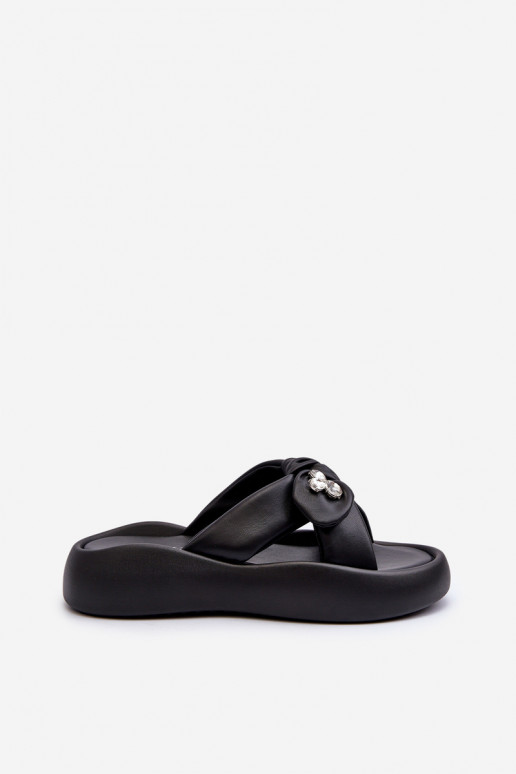 Pantofle  s platformou Černé GOE NN2N4110