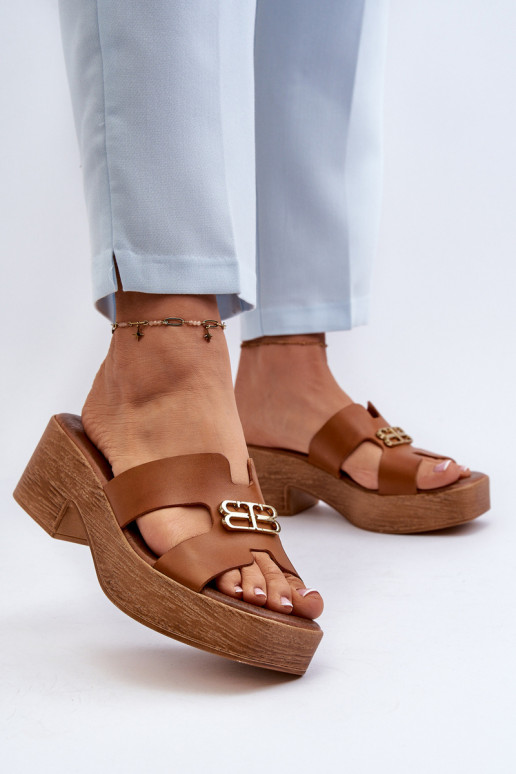 Zazoo 40412  Elegantní styl Dámské pantofle se zlatými detaily hnědá