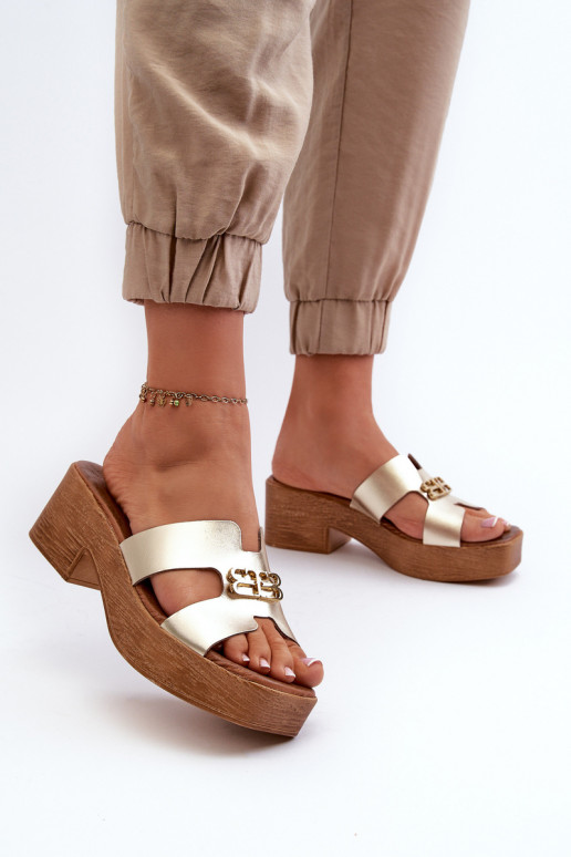 Zazoo 40412  Elegantní styl Dámské pantofle s ornamenty zlaté barvy