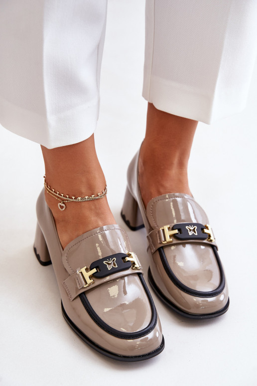 s efektem laku boty  s podpatky s ornamenty Artiker 55C1054 béžové s efektem laku boty  s podpatky s ornamenty Artiker 55C1054 béžové