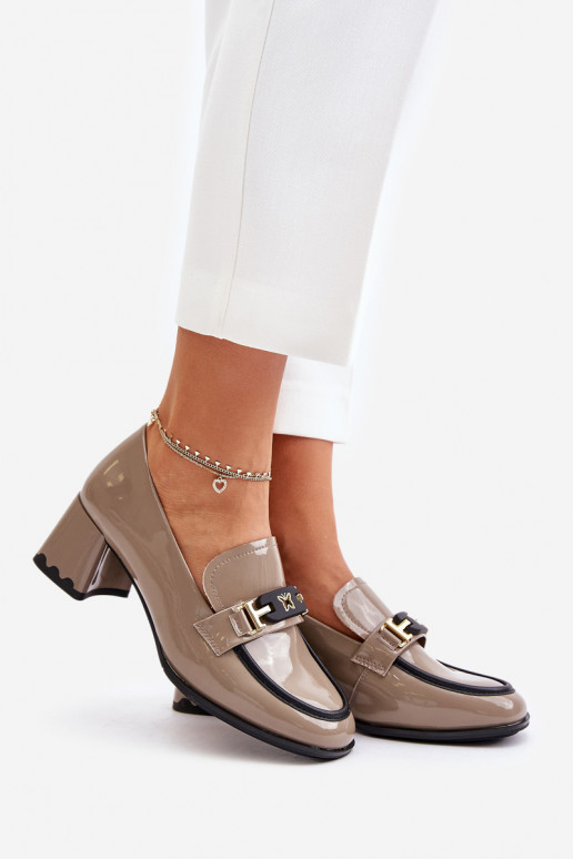 s efektem laku boty  s podpatky s ornamenty Artiker 55C1054 béžové s efektem laku boty  s podpatky s ornamenty Artiker 55C1054 béžové