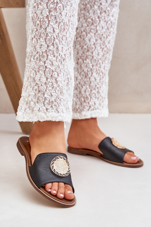 Pantofle s ornamenty s širokými podpatky Zazoo 3047/O Černé