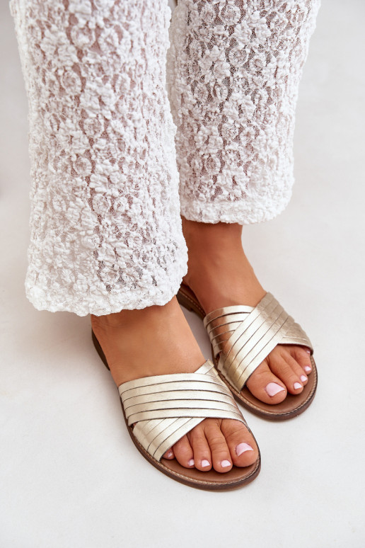   Pantofle  Shoes 3682 zlaté barvy