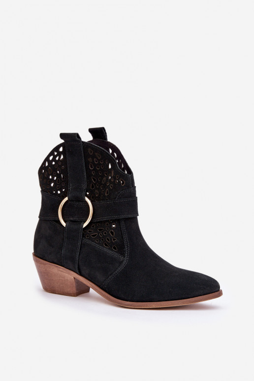 ze semiše Boty v kovbojském stylu s ažurovými prvky s podpatky Zazoo 2994 Černé ze semiše Boty v kovbojském stylu s ažurovými prvky s podpatky Zazoo 2994 Černé