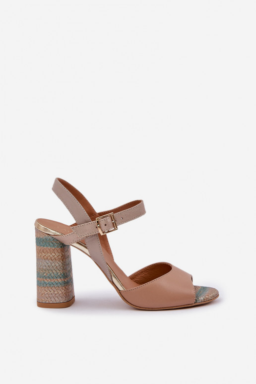 Elegantní styl Žabky s podpatky Laura Messi 2136 béžové  Elegantní styl Žabky s podpatky Laura Messi 2136 béžové