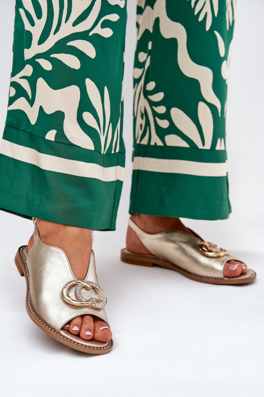 Dámské sandály s širokými podpatky s ornamenty Laura Messi 2865 zlaté barvy Dámské sandály s širokými podpatky s ornamenty Laura Messi 2865 zlaté barvy