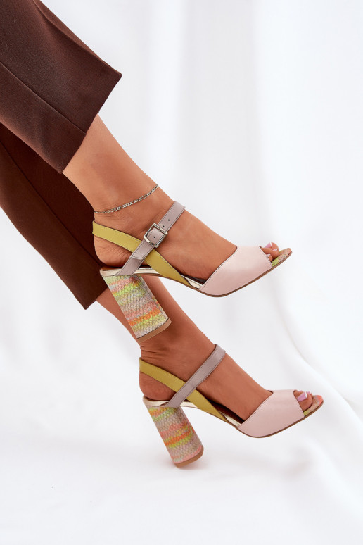 Elegantní styl Žabky s podpatky Laura Messi 2136 různé barvy  Elegantní styl Žabky s podpatky Laura Messi 2136 různé barvy