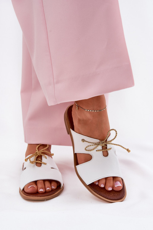 Pantofle  s širokými podpatky Zazoo 3022 bílé