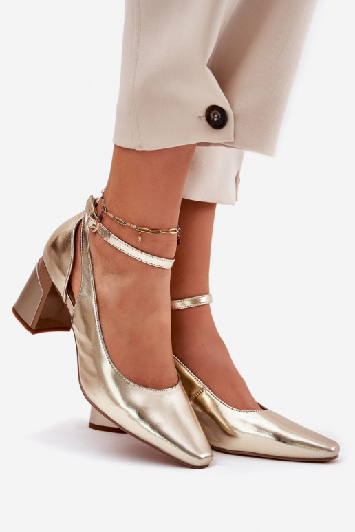 Obuv s podpatky  K6816-25 zlaté barvy  Obuv s podpatky  K6816-25 zlaté barvy