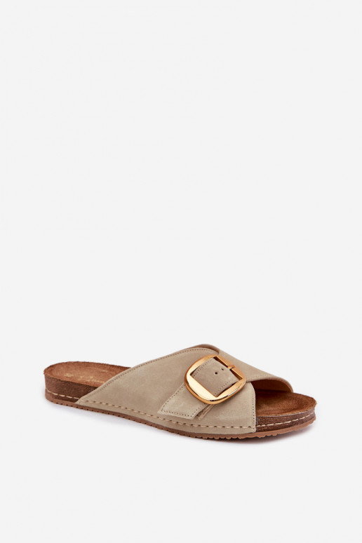 Pantofle se zlatými přezkami  07000-22 Pistacjowe Pantofle se zlatými přezkami  07000-22 Pistacjowe