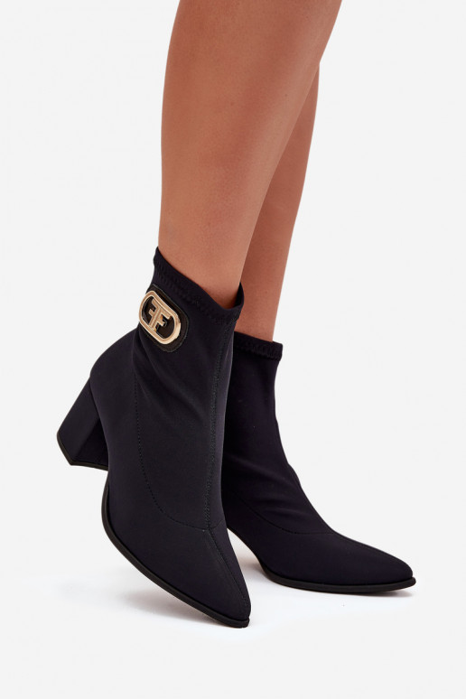 Dámské podpatky Ze zlaté barvym Detalem Zazoo 3128 Černé