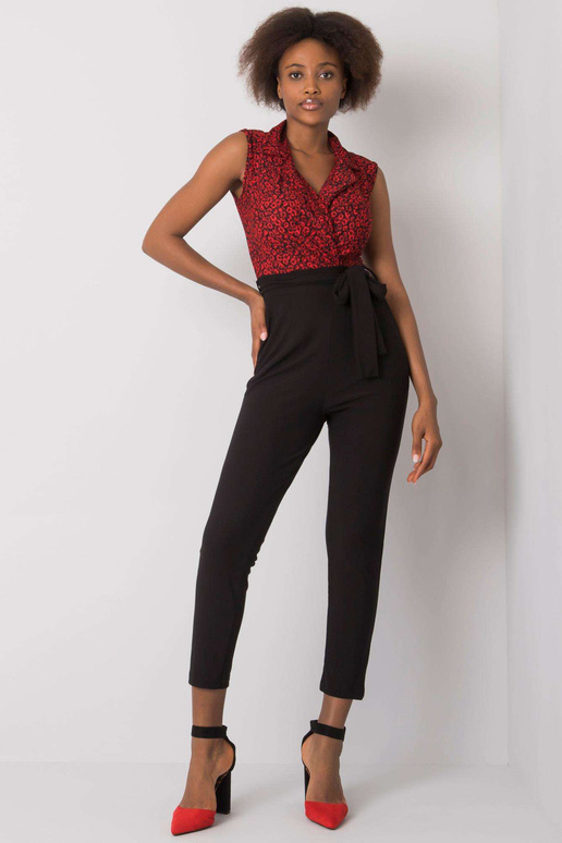 Overal černo-červený