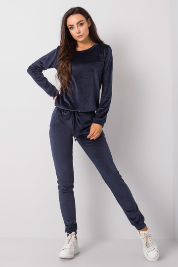 Tmavě modrý komplet