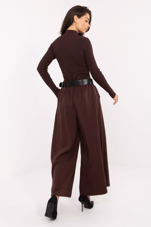 Tmavě hnědé kalhoty Tmavě hnědé kalhoty