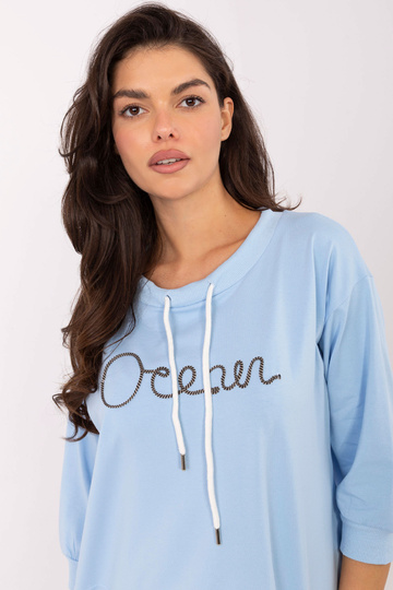 Světle modrá halenka 2