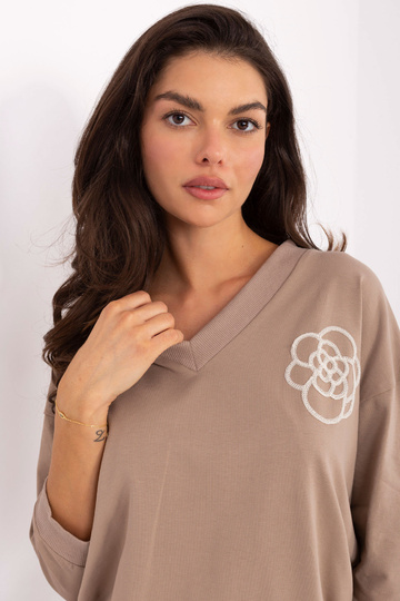 Tmavě písková halenka