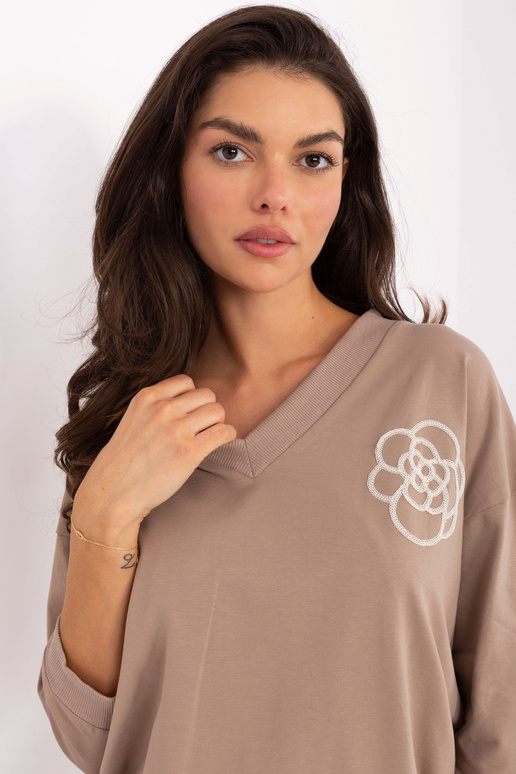 Tmavě písková halenka