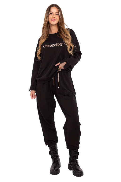 Komplet-RV-KMPL-A883.68-czarny