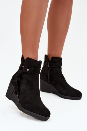 zateplené Dámské podpatky  se střapci Černé Olivarae