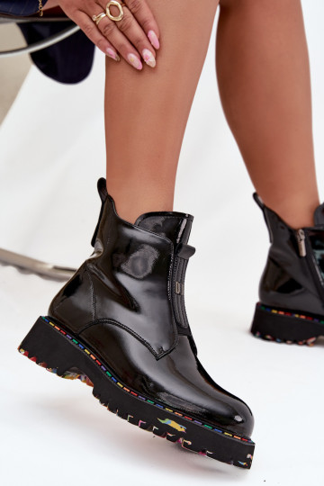 s efektem laku Dámské podpatky Z Naturalnej Skóry zateplené Artiker 57C0166 Černé