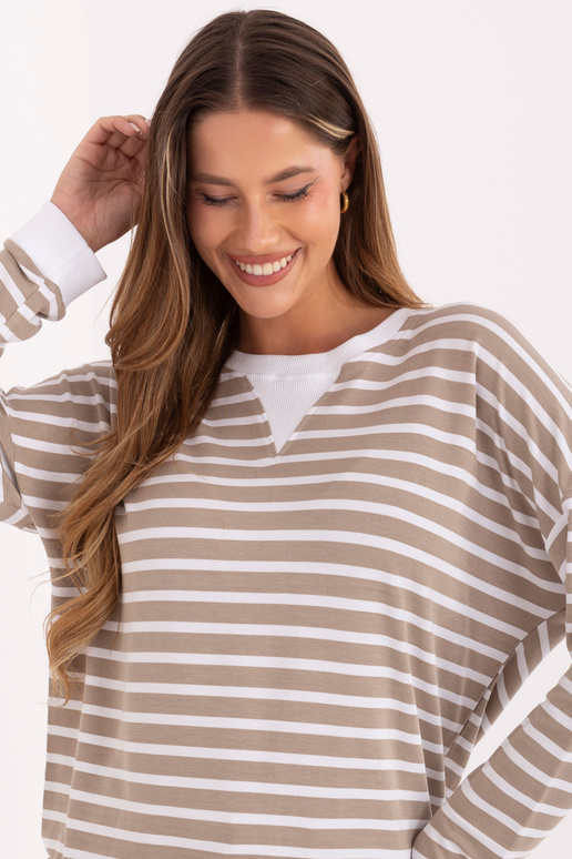 Bluzka-RV-BZ-A901.55-ciemny bezowy