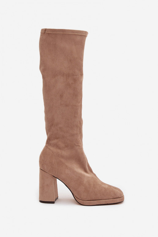 dámské dlouhé boty Z Przeszyciami Na Słupkowym Obcasie béžové Brivana
