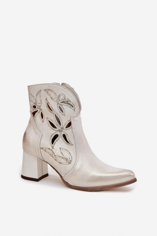 s ažurovými prvky Dámské podpatky Zazoo 3647 zlaté barvy Przecierany  s ažurovými prvky Dámské podpatky Zazoo 3647 zlaté barvy Przecierany