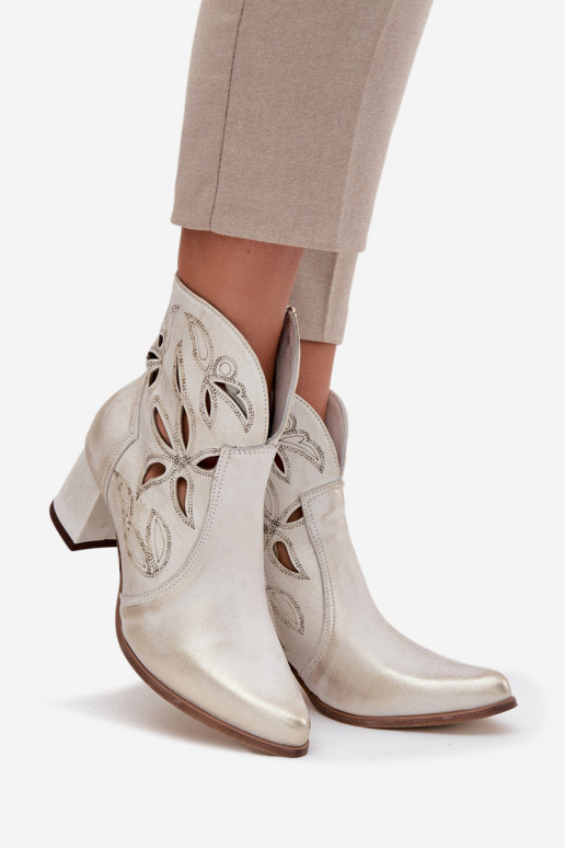 s ažurovými prvky Dámské podpatky Zazoo 3647 zlaté barvy Przecierany  s ažurovými prvky Dámské podpatky Zazoo 3647 zlaté barvy Przecierany