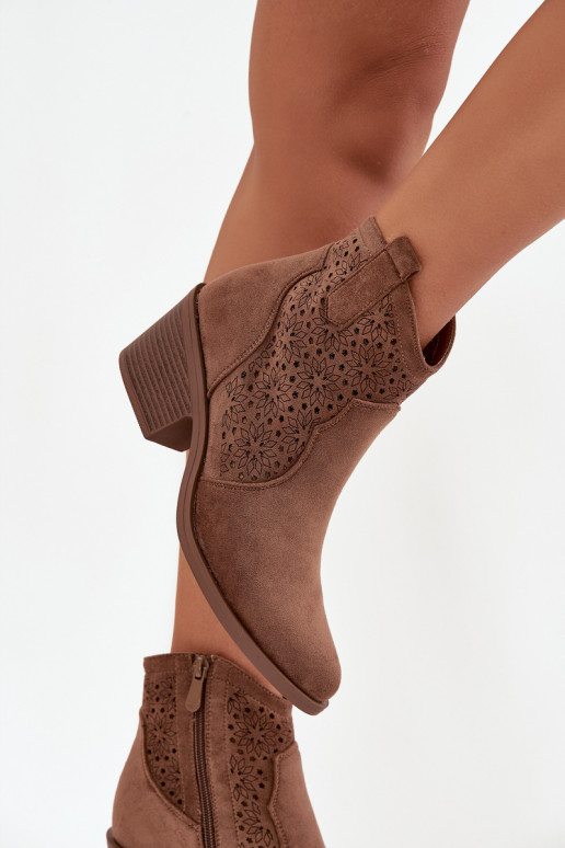 Dámské podpatky s ažurovými prvky s podpatky S.Barski HY52-529 hnědá Dámské podpatky s ažurovými prvky s podpatky S.Barski HY52-529 hnědá