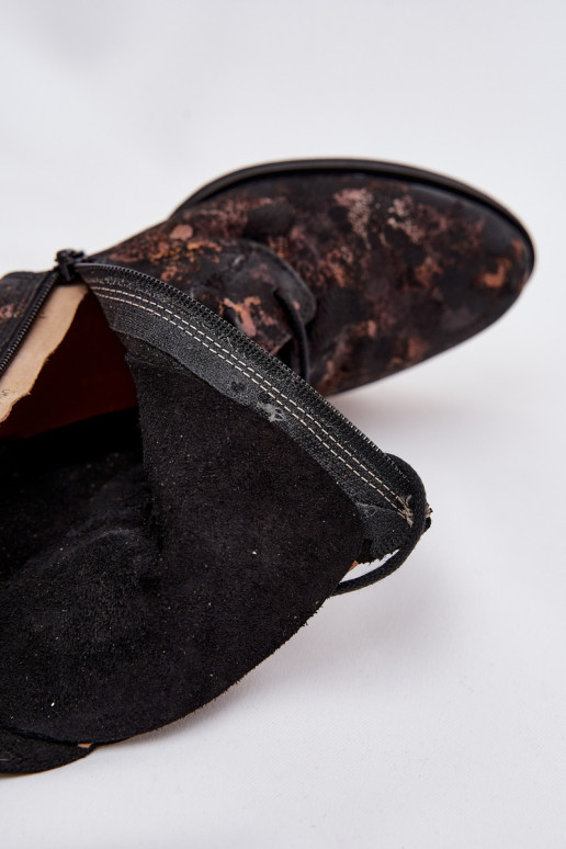 ze semiše  Dřeváky s širokými podpatky  06391-02 Černé a-zlaté barvy