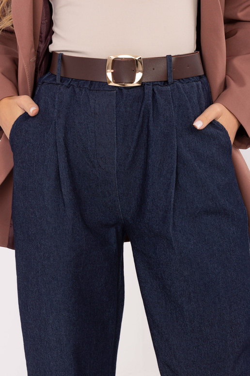 Tmavě modré kalhoty