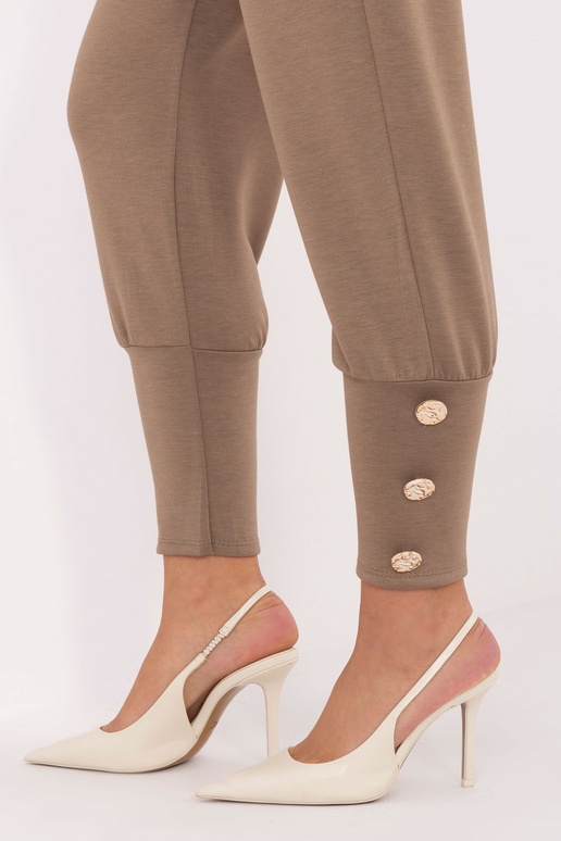 Kalhoty tmavě pískové barvy