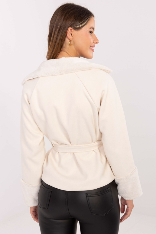 Bunda světle pískové barvy