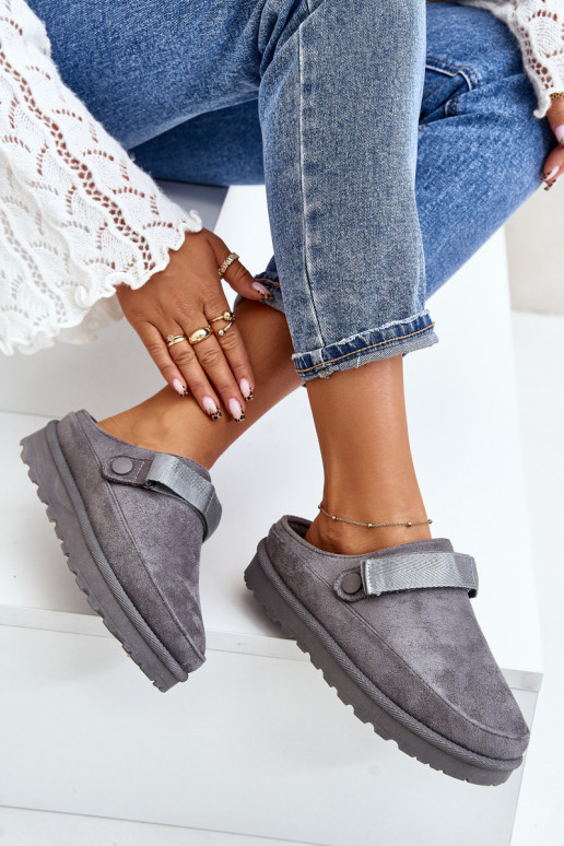  Pantofle zateplené s kožešinou uvnitř s platformou šedá Azida