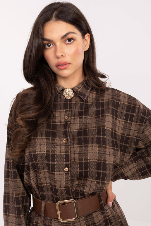 Hnědá košile Hnědá košile