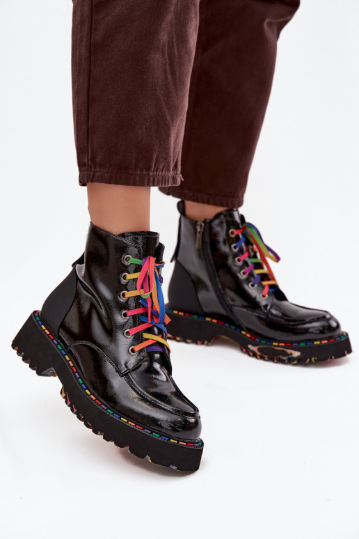  s efektem laku Dámské podpatky Artiker 57C0064 Černé