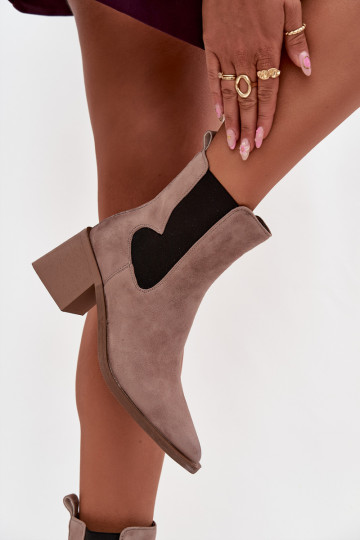 ze semiše Kovbojské boty se zateplením uvnitř Artiker 57C0045 béžové